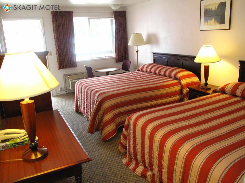 Skagit Motel Sedro Woolley Exterior photo